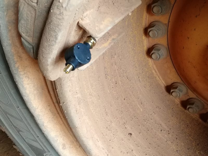 轮辋上的传感器 — 矿山自卸车